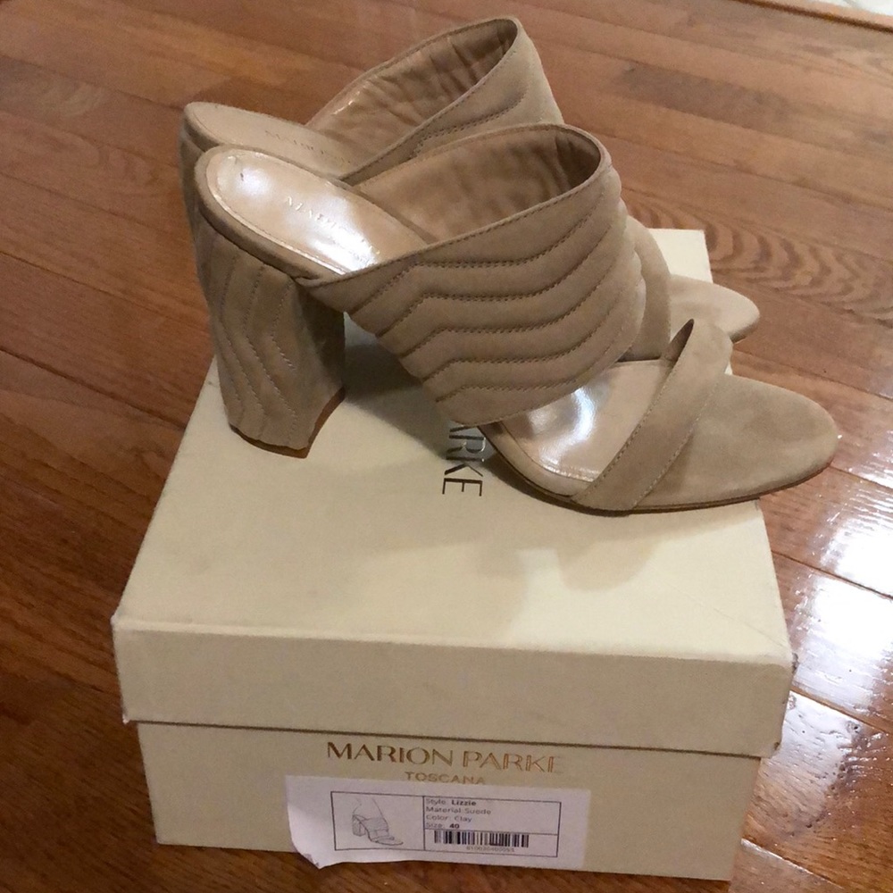 Marion Parke “Lizzie” Sandals, sz 10